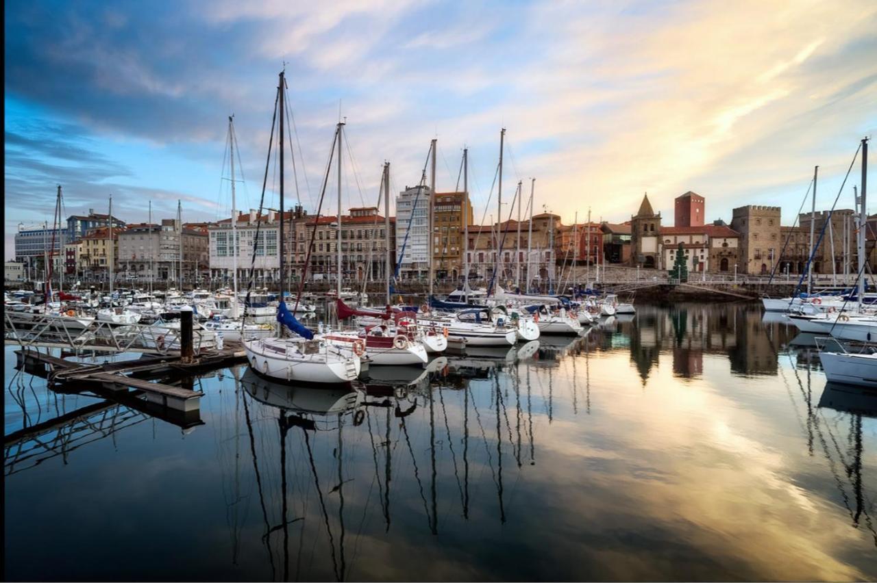 Apto. Vista Playa Poniente Gijon Ngoại thất bức ảnh