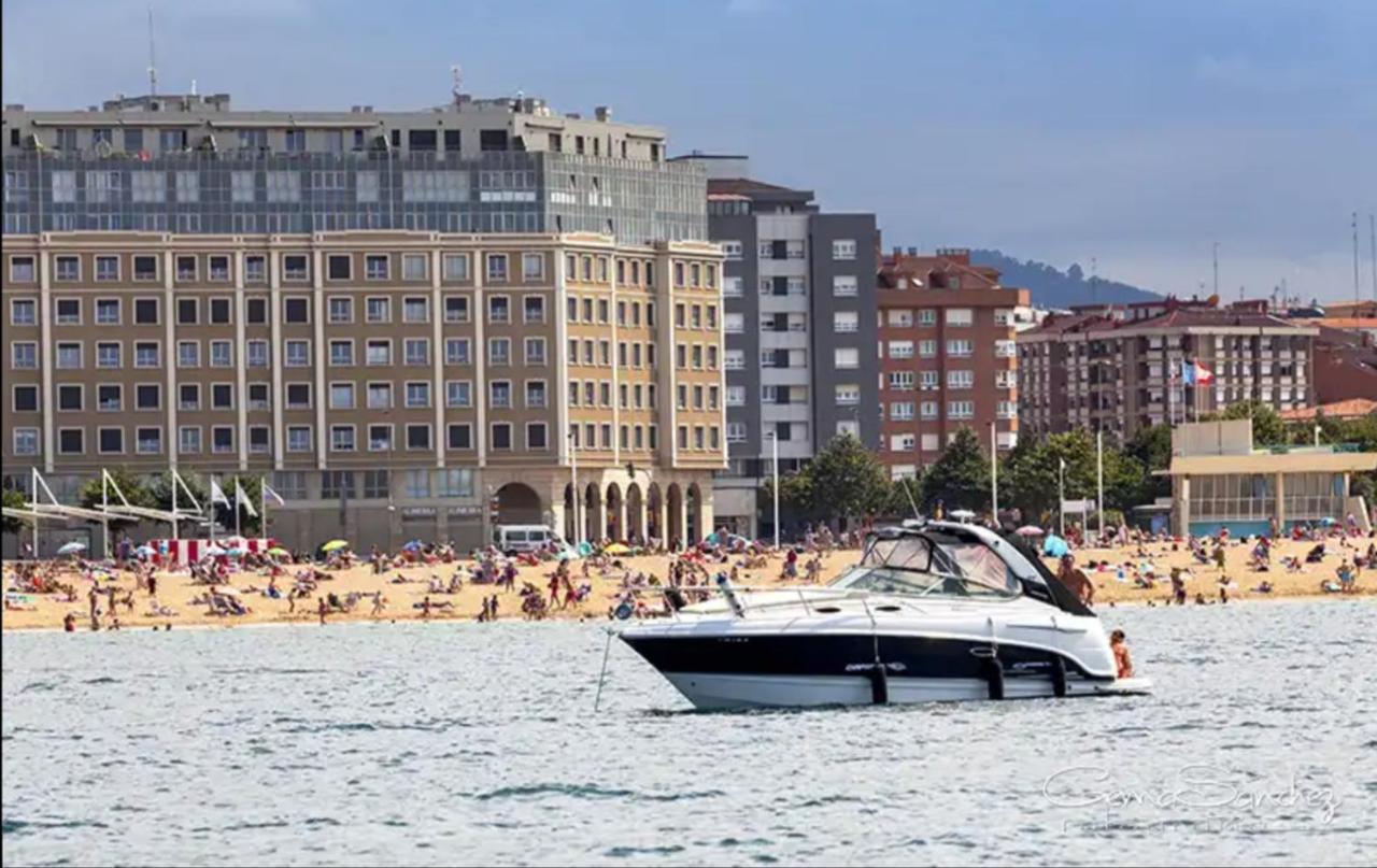 Apto. Vista Playa Poniente Gijon Ngoại thất bức ảnh