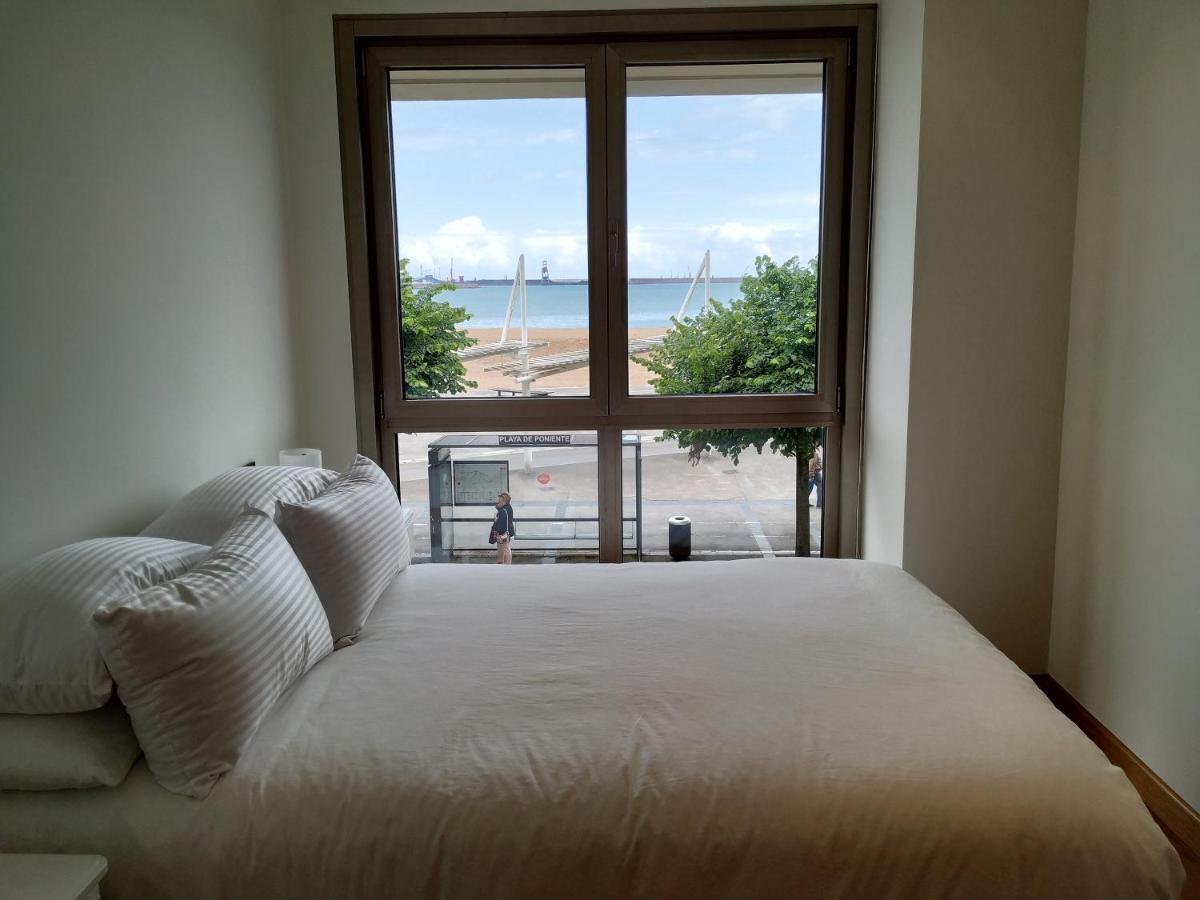 Apto. Vista Playa Poniente Gijon Ngoại thất bức ảnh